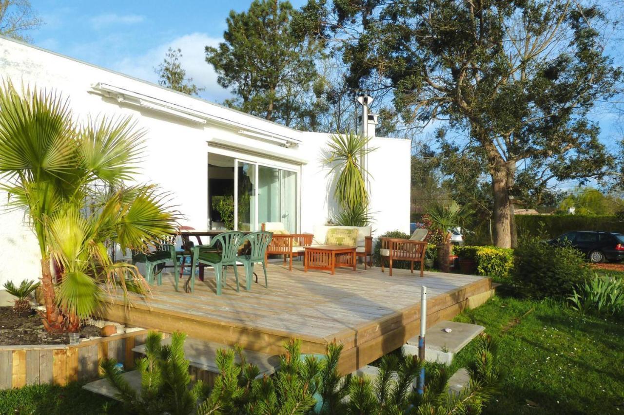 Holiday Home With Indoor Pool, Le Porge Exteriér fotografie